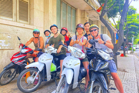 Explora 5 distritos de Ciudad Ho Chi Minh en moto