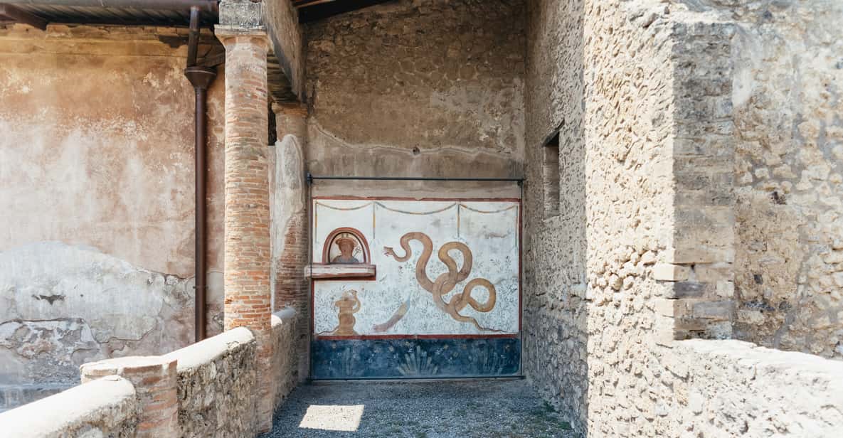 Afbeelding 15 van Vanuit Napels: Pompeii ruïnes & Mount Vesuvius Dagtour