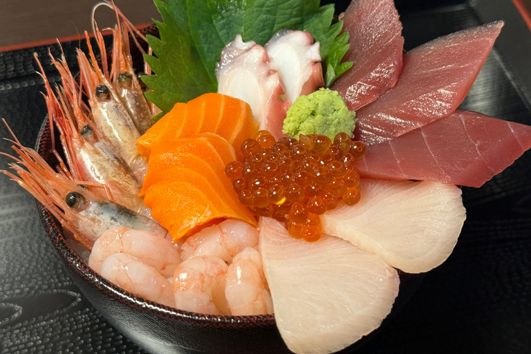 Kanazawa: Private 3-Hour Bar Hopping Tour with Local Guide Start from Kanazawa Station