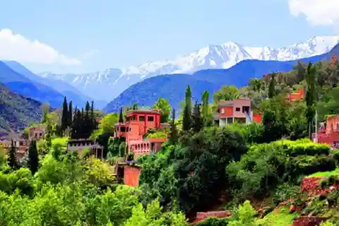 Marrakech : Circuit de l'Atlas et des 4 vallées avec déjeuner