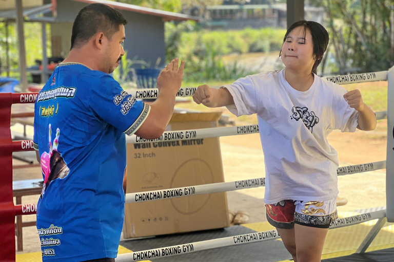 Chiangmai: Basic Muay Thai Experience with Training Session