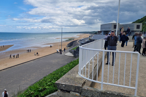 Plages du Débarquement en Normandie : Visite privée au départ de BayeuxAvec un guide certifié