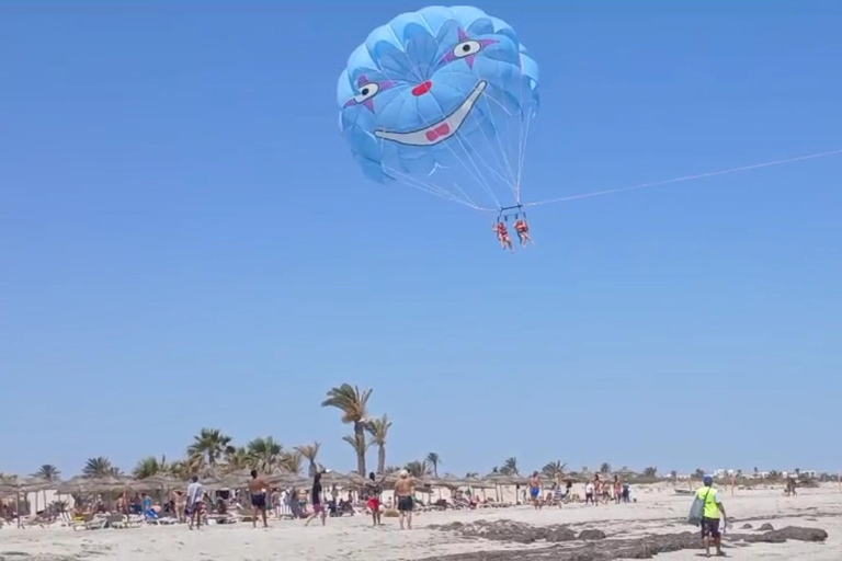 Parachutisme Ascensionnel avec vue Panoramique de Djerba
