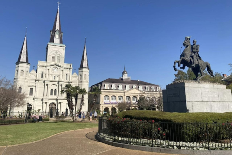 Meer dan Mardi Gras: Wandeltour Franse wijkMeer dan Mardi Gras: French Quarter &amp; Presbytere Tickets