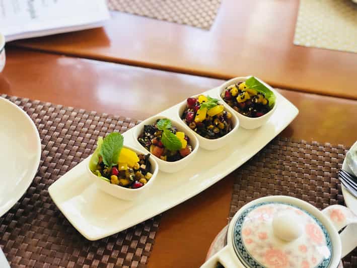 Bangkok: Vegan Thai Food Tour of Bangkok