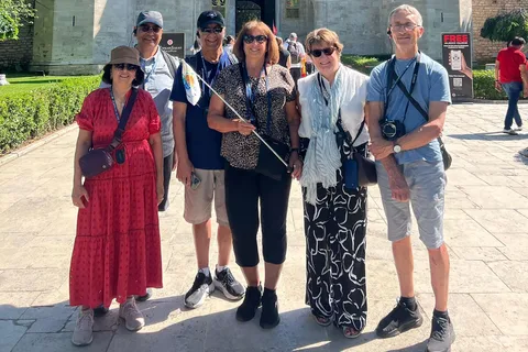 Topkapipalatset & Harem, Hoppa över kön inträde med SMÅGRUPP