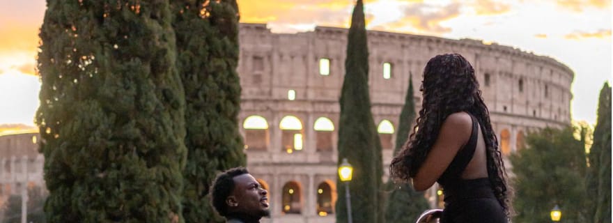 Rome : Séance photo pour une demande en mariage romantique