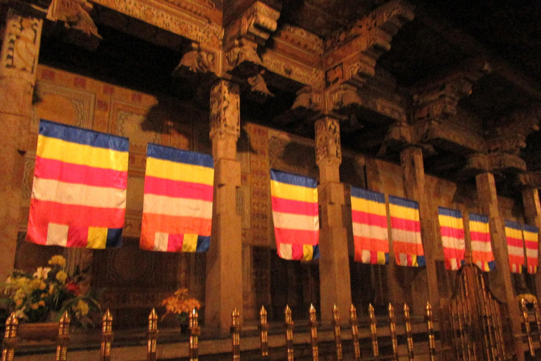 Triángulo Cultural 5 Días 4 Noches en Sri Lanka