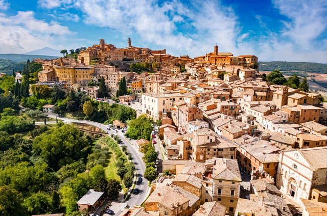 Rome : Excursion d&#039;une journée en Toscane et à Montepulciano avec déjeuner et vins