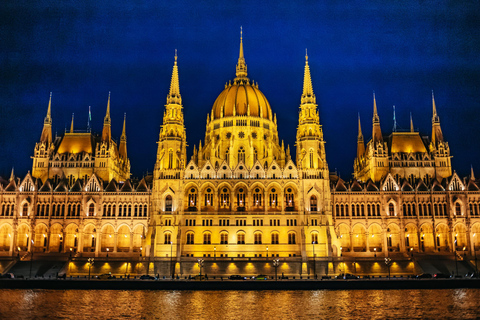 Budapest : Dîner-croisière à 4 plats avec spectacle de pianoDîner à 4 plats