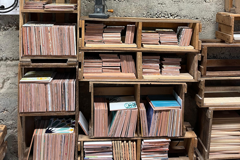 Seville: Ceramic Tile Workshop in Triana