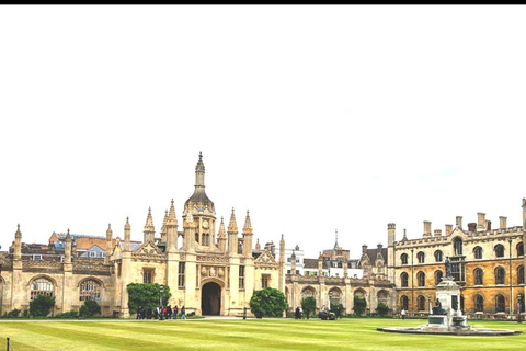 Cambridge: Guided Walking Tour with King's College Chapel