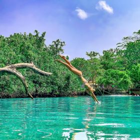 Port Vila: Blue Lagoon and Eden on the River Tour