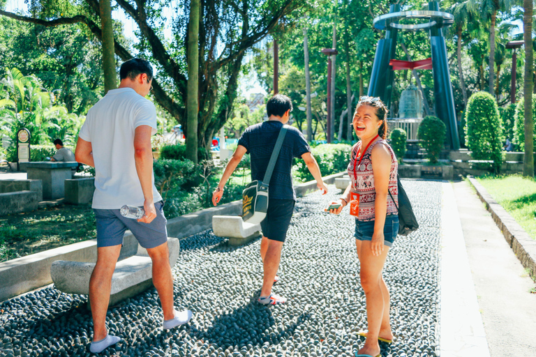 Taipei: Walking Tour with Old Town, Temple, or Vintage Tour Taipei's Origin & Longshan Temple Tour