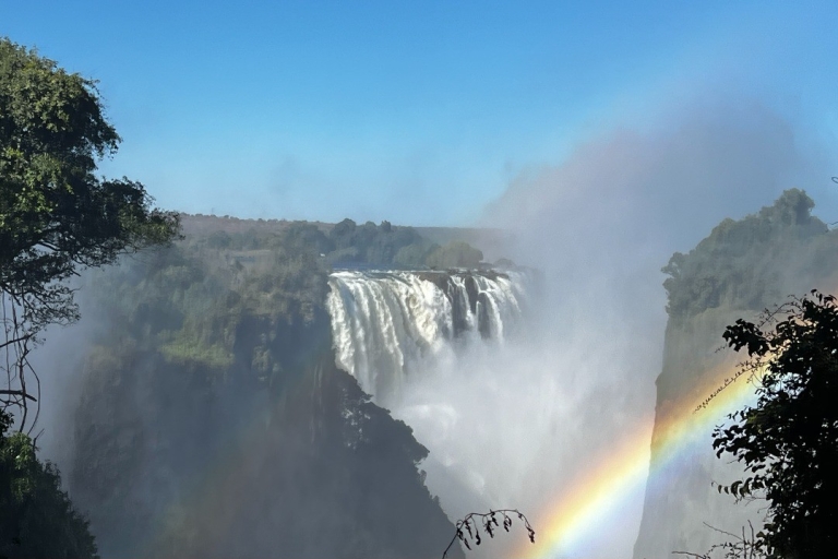 4-dniowa wycieczka do Parku Narodowego Hwange nad Wodospadami Wiktorii4 dni Wodospady Wiktorii, wycieczka do Parku Narodowego Hwange