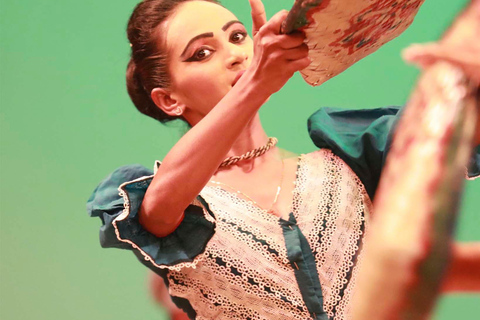 Kandy Lake Club Cultural Dance Show Experience