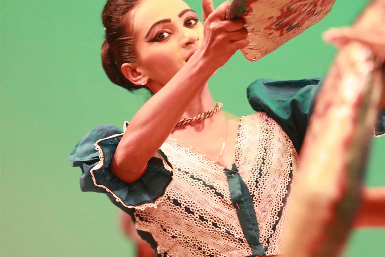 Kandy Lake Club Cultural Dance Show Experience