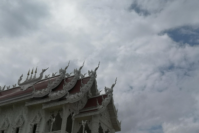 Chiang Mai> Chiang Rai Temples(White/Red/Blue) Day Tour