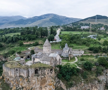 Yerevan: Tour of Tatev, Kndzoresk, Shaki waterfall, Areni