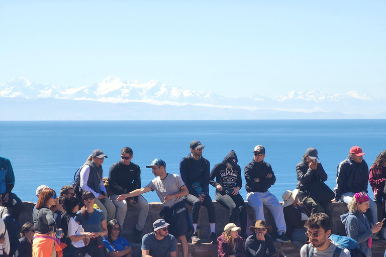 Puno : excursion d&#039;une journée aux îles flottantes d&#039;Uros et à l&#039;île de Taquile