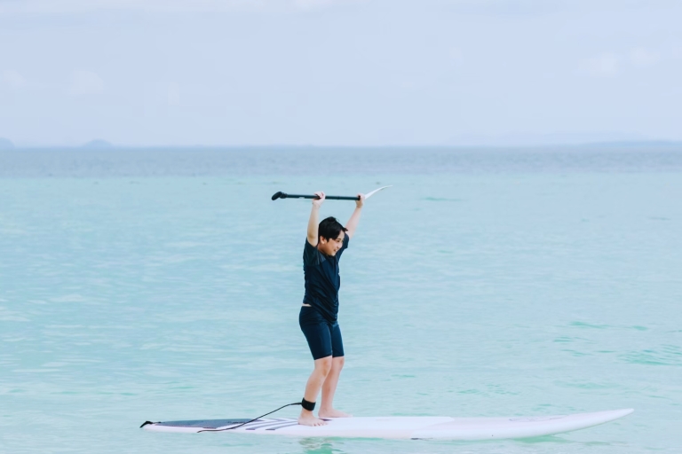Krabi : location de stand up paddle sur la plage d'Ao Nang8 heures de location