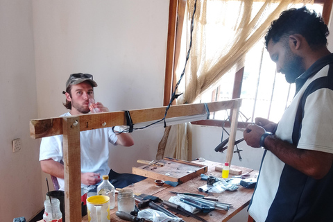 Unawatuna: Traditional Jewelry Making & Gemstone Workshop
