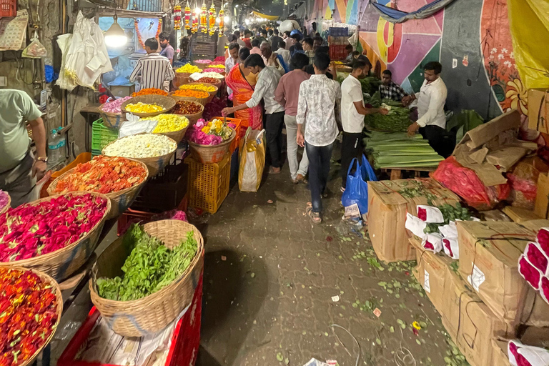 Visite guidée à vélo des sites incontournables et des trésors cachés de MumbaiVisite guidée en groupe à vélo des sites incontournables de Mumbai