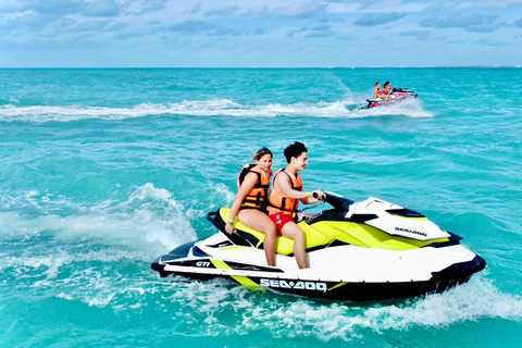 Cancun: Jet Ski Rental in Ocean Side
