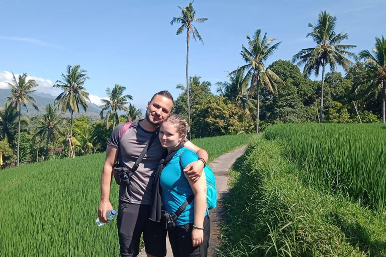 巴厘岛：莱松山两晚露营之旅·瀑布与玛永村探秘巴厘岛：2晚露营之旅，莱松山、瀑布与玛永村