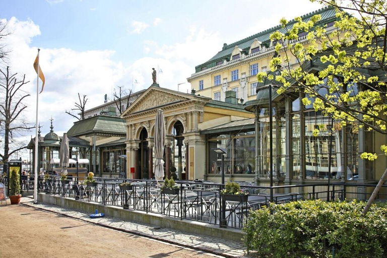 Helsinki: Private Sightseeing Custom City TourThe Best of Helsinki in 2 Hours