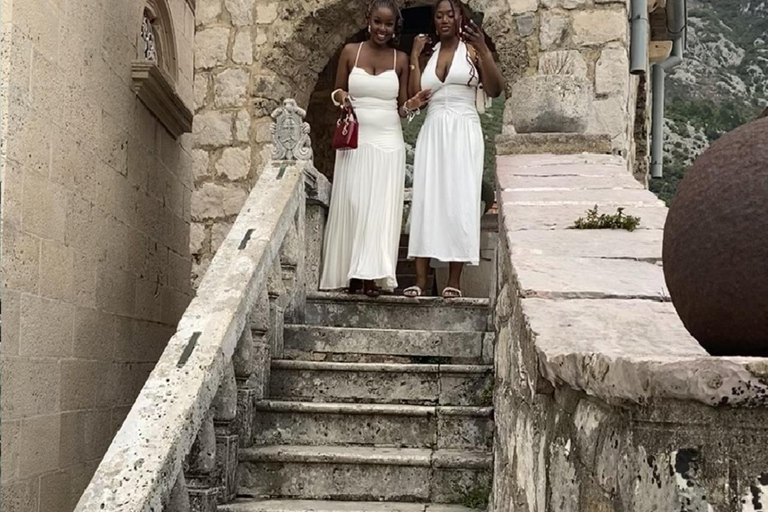 Kotor: Vår fru på klipporna Our Lady of the Rocks &amp; båttur i Gamla stan i PerastKotor: Our Lady of the Rocks &amp;Perast Old Town Grupp båttur