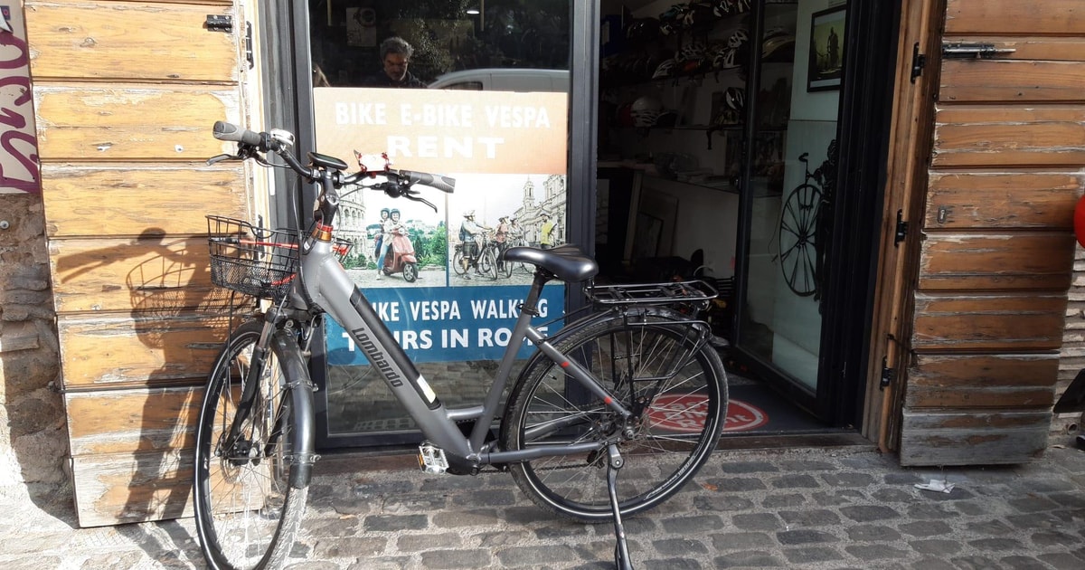 Рим: прокат электровелосипедов со шлемом | GetYourGuide