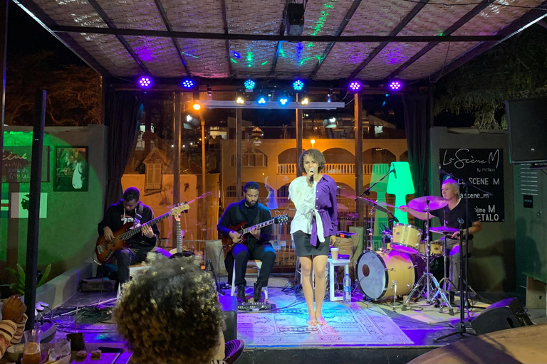 City tour "Mindelo à noite"Vida noturna de Mindelo