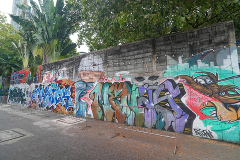 Bangkok: Bang Rak Food Tasting & Culture Walking Tour