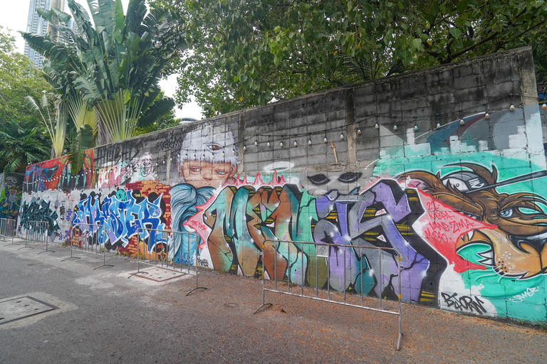 Bangkok: Bang Rak Food Tasting & Culture Walking Tour