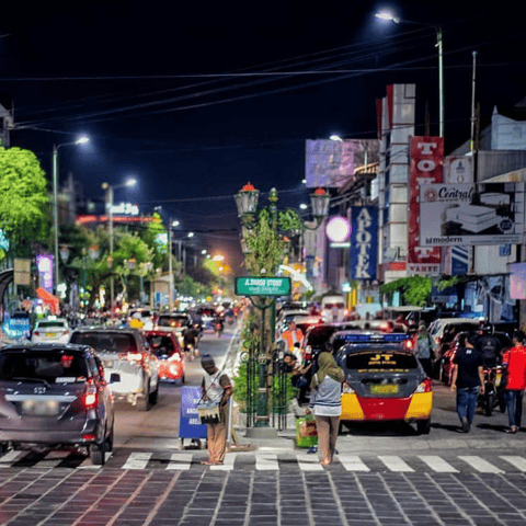Yogyakarta: Night Street Food Tour – Taste 8 Dishes