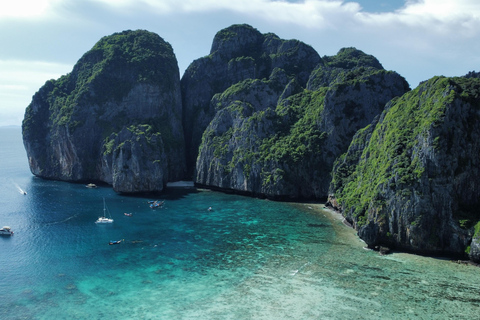 Krabi: Phi Phi and 4 Islands with Snorkeling by Speed Boat