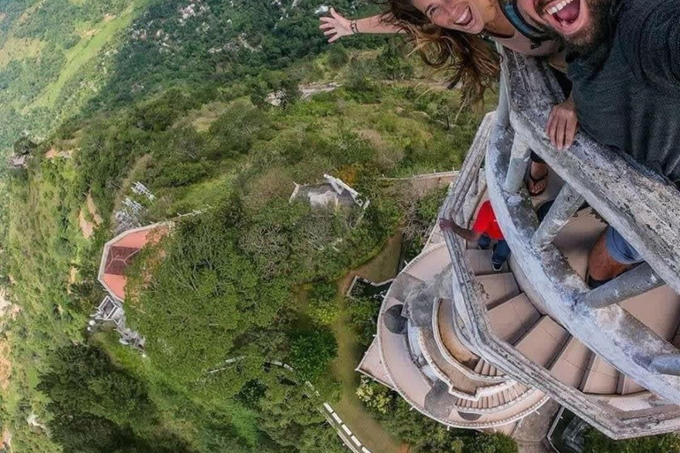 Ambuluwawa Tower & Kandy Highlights Private Tuk-Tuk Tour
