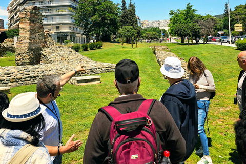 ثيسالونيكي: جولة سير مصحوبة بمرشدين لأبرز النقاط في المدينةسالونيك: أبرز النقاط في جولة سير إرشادي