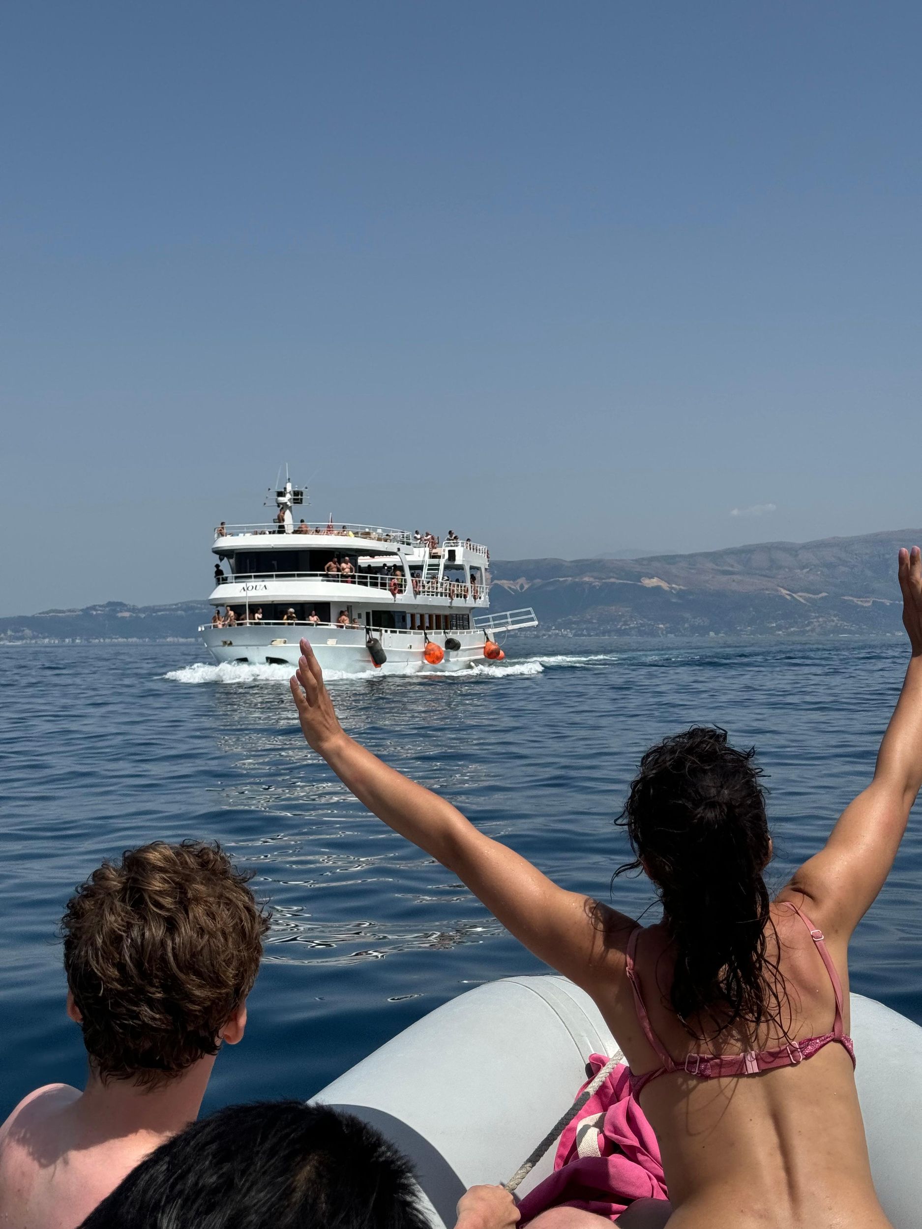 Vlora: Bootstour zur Insel Sazan, zum Devils Canyon und zur Haxhi-Ali-Höhle
