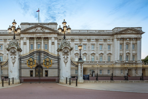 London: Royal Tour w/ Skip-the-Line Buckingham Palace Entry Private Tour