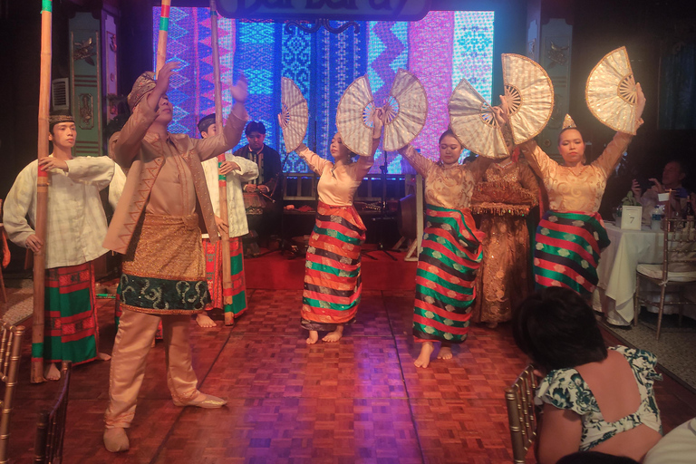 菲律宾文化舞蹈表演和晚餐