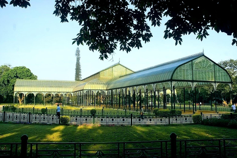 Bangalore: Private City Tour with Guide & Hotel Pickup
