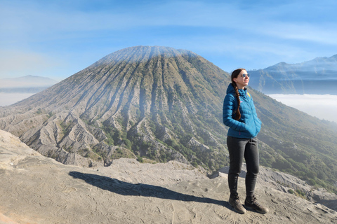 Yogyakarta: tour di 3 giorni a Bromo e Ijen con hotel e biglietti d&#039;ingressoYogyakarta: Bromo, Ijen: escursione di 3 giorni con hotel e biglietti d&#039;ingresso