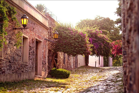 From Buenos Aires: Day Trip to Colonia del SacramentoTransportation, Tour, Hop On - Hop Off &amp; Hotel 1 night