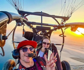 Qatar's Skybound Adventure: Exclusive Private Paratrike tour