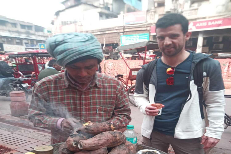 Agra: Street Food Walking Tour med provsmakningar