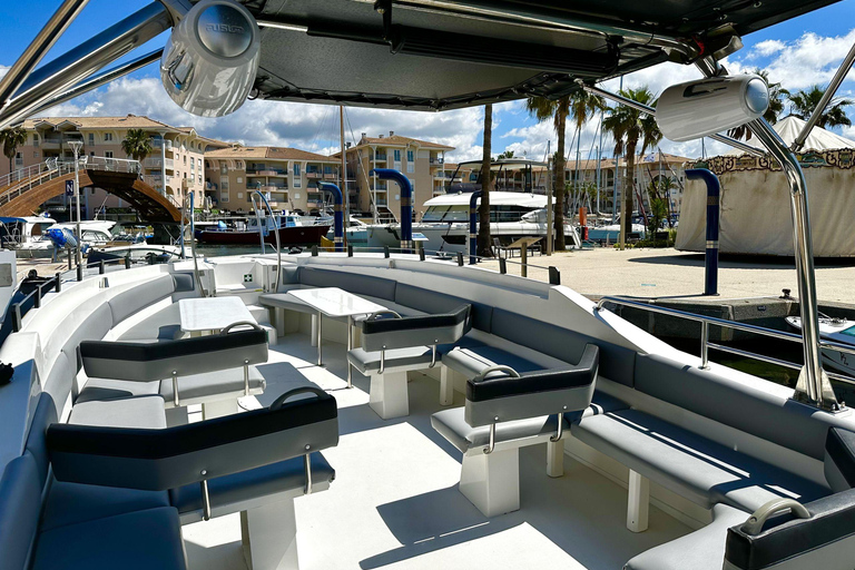 فريجوس: رحلة بحرية Esterel Calanques (قارب مريح) + محطة للسباحة