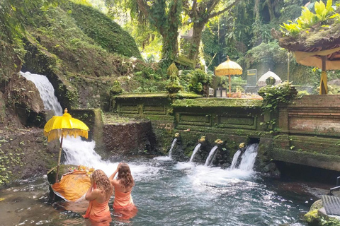 Pura Mangening: Water Temple Tour with Spiritual Cleansing Tour with Transfers to/from Central Bali