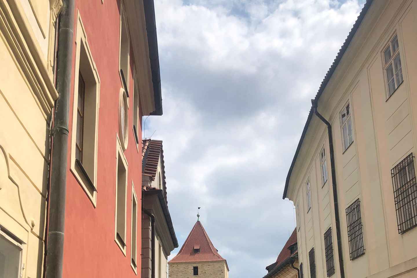 Prague Castle: Small-Group Tour with a local guide